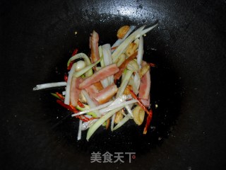 粉丝炒紫甘蓝的做法步骤：2