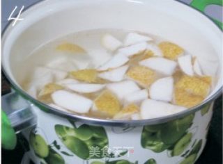 无花果雪梨糖水的做法步骤：3