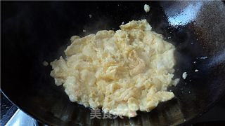 蛋炒蛤蜊的做法步骤：2