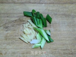 大蒜烧海鳗的做法步骤：5