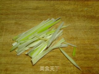 白菜心拌豆皮的做法步骤：4