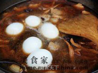 红烧肉卤蛋的做法步骤：3