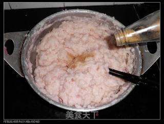 过年必做超详细超有弹性的------葱花鱼丸的做法步骤：3