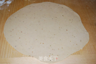 平底锅做薄饼的做法步骤：2