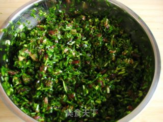 韭菜猪肉大包的做法步骤：5