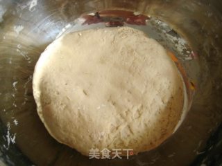 韭菜猪肉大包的做法步骤：5