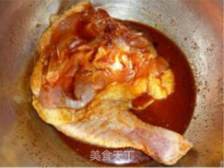 缤纷烤鸡腿的做法步骤：2