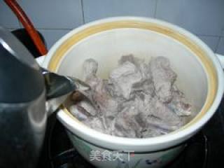 果蔬炖排骨的做法步骤：2