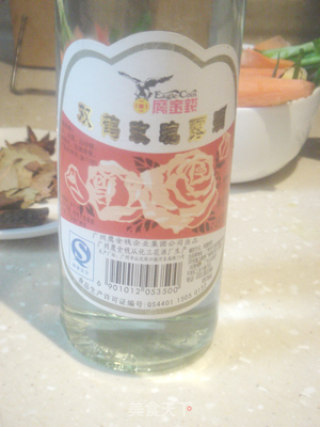 春节前最后一道大菜——腊味油鸡煲仔饭的做法步骤：3