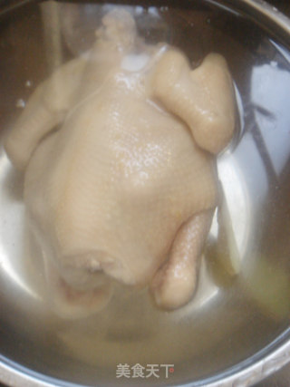 春节前最后一道大菜——腊味油鸡煲仔饭的做法步骤：3