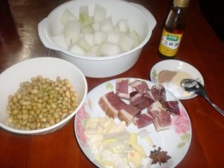 能不能减肥的冬瓜黄豆火腿汤！！的做法步骤：2