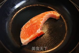 简易双吃三文鱼 之 味增三文鱼的做法步骤：2
