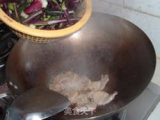 腊肉菜薹的做法步骤：2