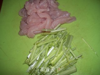 家常拌凉菜的做法步骤：2