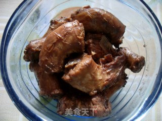 茶香允指辣鸡脖的做法步骤：2