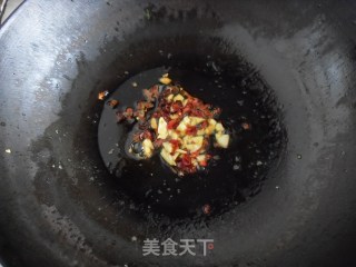 茶香允指辣鸡脖的做法步骤：2