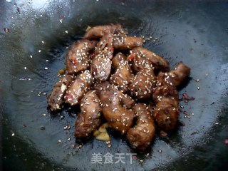 茶香允指辣鸡脖的做法步骤：2
