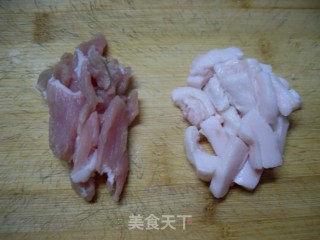妈妈的味道——炒酸菜的做法步骤：2