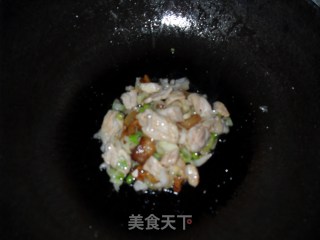 妈妈的味道——炒酸菜的做法步骤：2