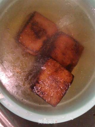 家乡走油肉的做法步骤：2