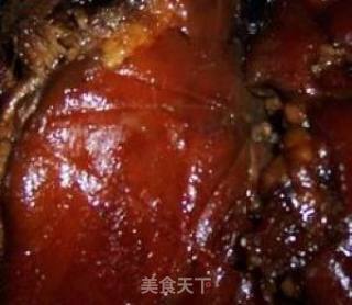五香酱肘子的做法步骤：4