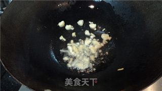 烧肉炒芹菜的做法步骤：2