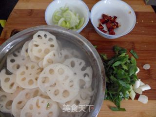 财源滚滚——洞庭回锅藕的做法步骤：4