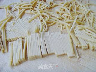 京味小吃：萨其马的做法步骤：2