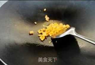 卤蛋蔬菜炒饭的做法步骤：2