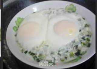韭菜版——肉饼蒸蛋的做法步骤：2