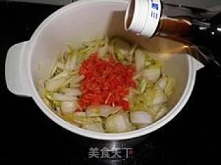年菜之十一红红火火------椒香酸辣白菜的做法步骤：3