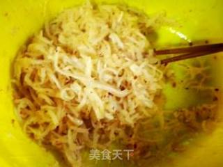 节日面点---萝卜丝馅饼的做法步骤：3