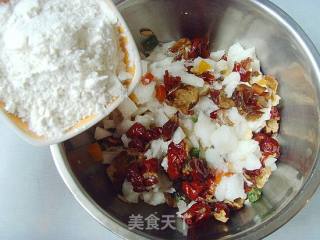 京味小吃：糖卷果的做法步骤：3