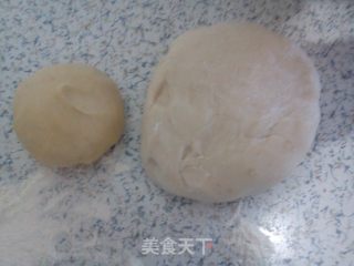 香香的猪肉酥饼的做法步骤：2