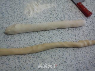 香香的猪肉酥饼的做法步骤：2