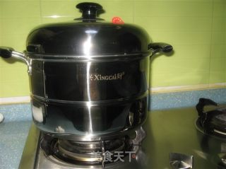 香辣花卷的做法步骤：2