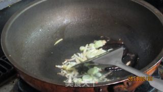 鸡蛋卷饼的做法步骤：2