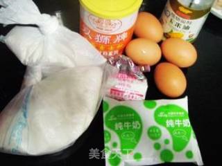 新年第一个蛋糕---奶油戚风蛋糕的做法步骤：4