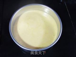 新年第一个蛋糕---奶油戚风蛋糕的做法步骤：4