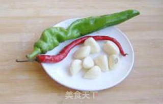避风塘炒蟹的做法步骤：2