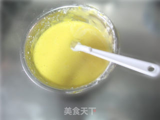 材料简单的戚风蛋糕的做法步骤：2