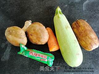 宫烧莲藕的做法步骤：2