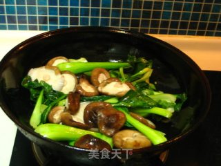 香菇扒油菜的做法步骤：3
