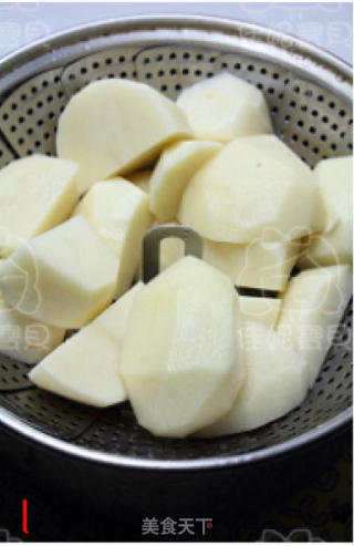 辣白菜土豆泥拌饭的做法步骤：3