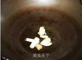 香干炒鸡块的做法步骤：2