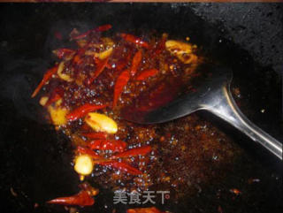 蔬菜鲜虾锅的做法步骤：2