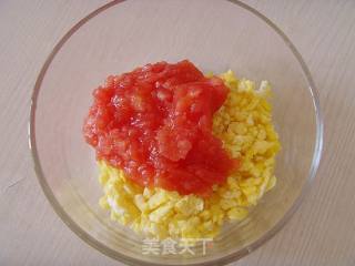 番茄鸡蛋饺子的做法步骤：2
