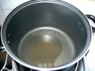 西红柿牛肉汤的做法步骤：2