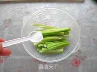 爽口三拼的做法步骤：2
