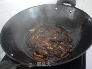 红烧牛蹄筋的做法步骤：2